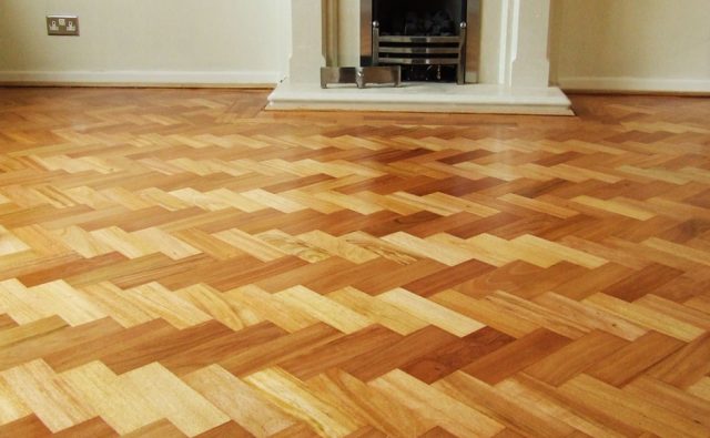 Qual è il parquet più resistente? i pavimenti in legno con maggiore ... Parquet resistente ai graffi